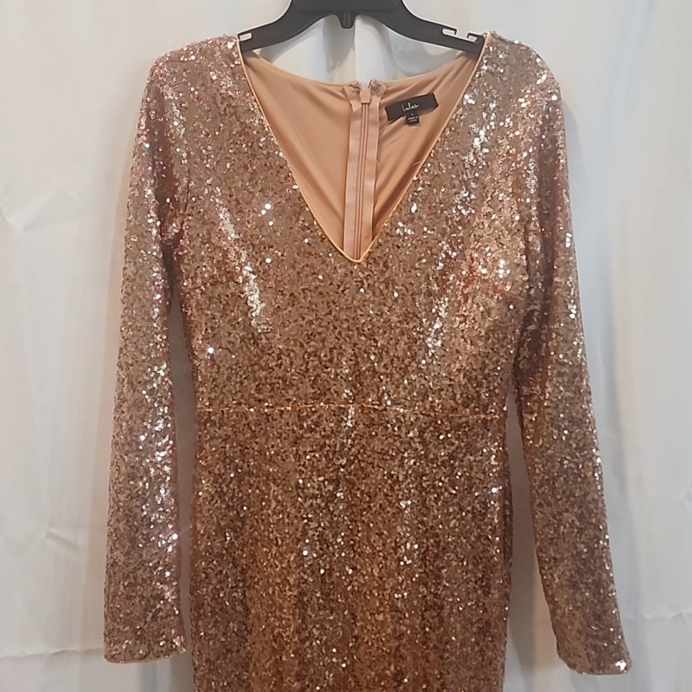 Lulu's long, rose gold, sequin dress